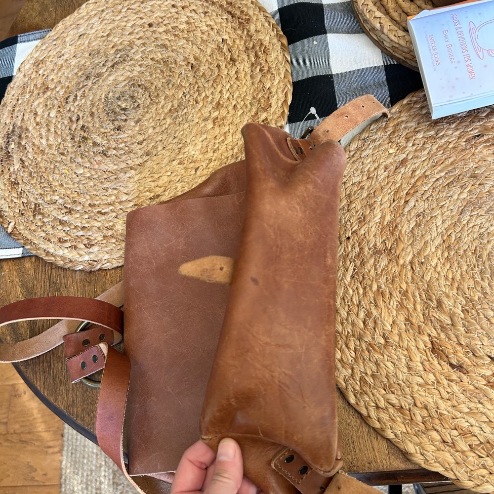 Embrazio small leather backpack - Picture 2 of 5